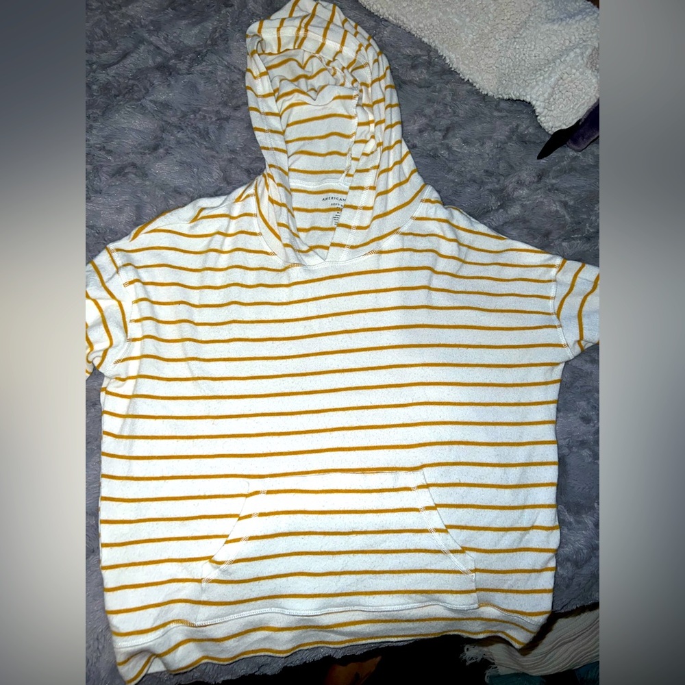 American Eagle long sleeve hoodie